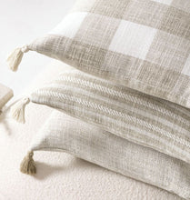 Load image into Gallery viewer, Cream Tasseled Cushion Cover