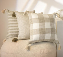 Load image into Gallery viewer, Cream & White Check Tassel Cushion Cover