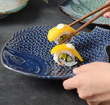 Load image into Gallery viewer, Ceramic Fish Platter
