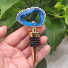 Load image into Gallery viewer, Natural Crystal Agate Wine &amp; Champagne Stopper
