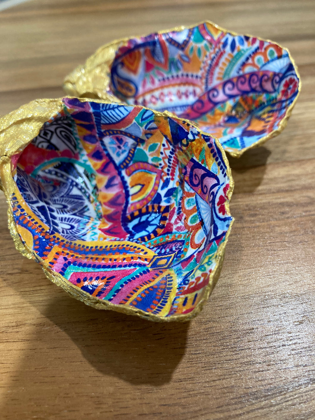 Decorative Oyster Shells