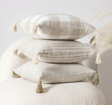 Load image into Gallery viewer, Cream &amp; White Check Tassel Cushion Cover
