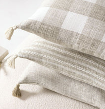 Load image into Gallery viewer, Cream &amp; White Check Tassel Cushion Cover
